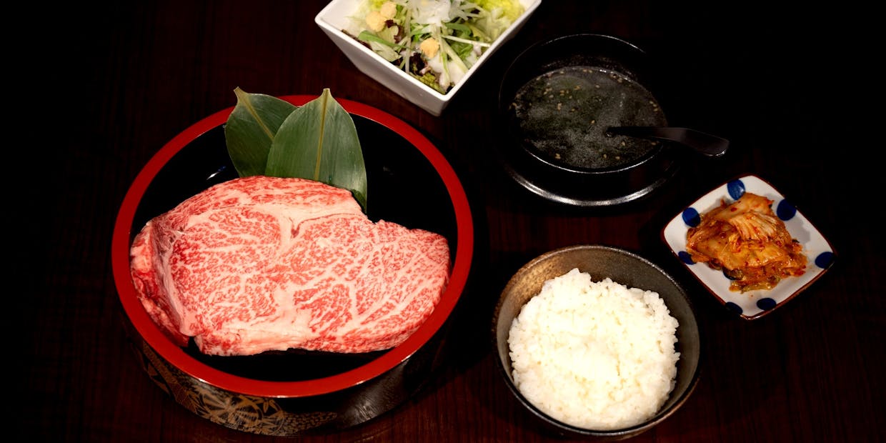 A5等級和牛サーロインステーキ贅沢セット